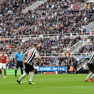 Granit Xhaka's First Goal: Arsenal's Victory at Newcastle United (2018-19)