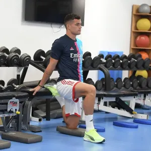 Granit Xhaka's Intensive Training: Arsenal FC Prepares for AC Milan Showdown at Dubai Super Cup, 2022