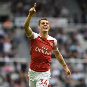 Granit Xhaka's Stunner: Arsenal's Game-Winning Goal vs. Newcastle United (2018-19)