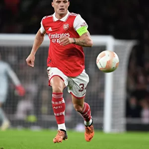 Granit Xhaka's Unstoppable Performance: Arsenal Claims Europa League Triumph over PSV Eindhoven
