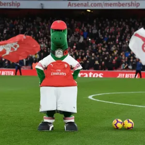 Gunnersaurus: Arsenal's Iconic Mascot Before Arsenal vs. Wolverhampton Wanderers, Premier League 2018-19