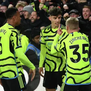 Havertz and Zinchenko Celebrate Arsenal's Goal: Brentford vs Arsenal, Premier League 2023-24