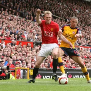 Head-to-Head: Kieran Gibbs vs Darren Fletcher - Manchester United vs Arsenal, 0:0, Barclays Premier League, Old Trafford, 2009