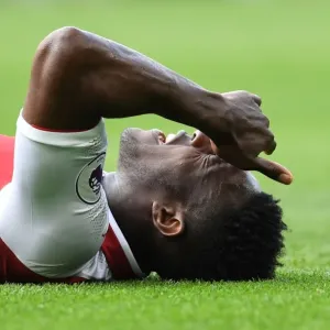 Heartbreaking Injury: Danny Welbeck at Chelsea vs Arsenal, Premier League 2017-18 Heartbreaking Injury: Danny Welbeck at Chelsea vs Arsenal, Premier League 2017-18