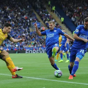 Hector Bellerin (Arsenal) Marc Albrighton and Christian Fuchs (Leicester) Hector Bellerin (Arsenal) Marc Albrighton and Christian Fuchs (Leicester)