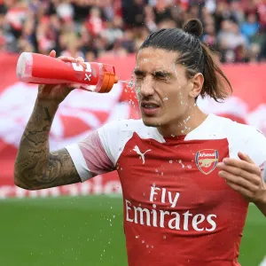 Hector Bellerin: Arsenal's Focused Defender Ahead of Arsenal v Everton Clash