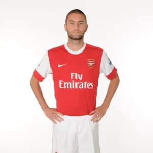 Henri Landsbury (Arsenal). Arsenal 1st Team Photocall and Membersday. Emirates Stadium