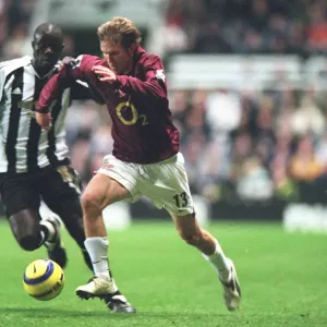 Hleb vs. Faye: Newcastle United's 1-0 Victory Over Arsenal at St. James Park (10/12/2005)