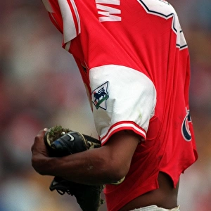 Ian Wright Stripping Down: An Unforgettable Arsenal Moment