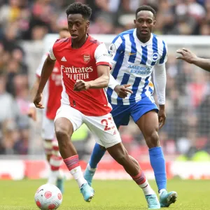 Intense Clash: Lokonga vs. Welbeck at the Emirates - Arsenal vs. Brighton (2021-22)