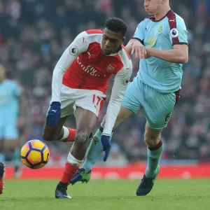 Intense Face-Off: Iwobi vs Mee - Arsenal's Battle Against Burnley