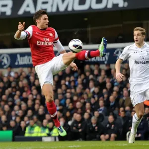 Intense Rivalry: Giroud vs Dawson at White Hart Lane - Arsenal vs Tottenham, Premier League 2012-13