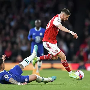 Intense Rivalry: Jorginho vs. Fernandez Battle in Arsenal vs. Chelsea Premier League Showdown (2022-23)