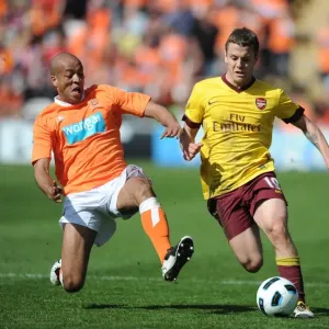 Jack Wilshere (Arsenal) Alex Baptiste (Blackpool). Blackpool 1: 3 Arsenal