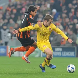 Jack Wilshere (Arsenal) Jadson (Shakhtar). Shakhtar Donetsk 2: 1 Arsenal