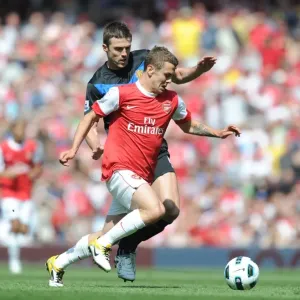 Jack Wilshere (Arsenal) Michael Carrick (Man United). Arsenal 1: 0 Manchester United