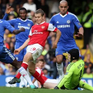 Jack Wilshere (Arsenal) Petr Czech, Ramires and Alex (Chelsea). Chelsea 2: 0 Arsenal Jack Wilshere (Arsenal) Petr Czech, Ramires and Alex (Chelsea). Chelsea 2: 0 Arsenal