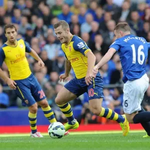 Jack Wilshere Outmaneuvers James McCarthy: Everton vs Arsenal, Premier League 2014/15