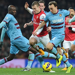 Jack Wilshere Tackles Alou Diarra and Mark Noble: Arsenal vs West Ham United, Premier League 2012-13