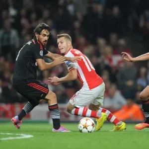 Jack Wilshere vs. Mustafa Pektemek and Ersan Gulum: Intense Face-Off in Arsenal's UEFA Champions League Clash