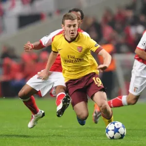 Jack Wilshere vs. Leandro Salino: Arsenal's Struggle Against Braga in UEFA Champions League Jack Wilshere vs. Leandro Salino: Arsenal's Struggle Against Braga in UEFA Champions League