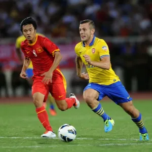 Jack Wilshere's Skill on Full Display: Vietnam vs Arsenal, 2013 Jack Wilshere's Skill on Full Display: Vietnam vs Arsenal, 2013