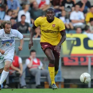 Jay Emmanuel Thomas (Arsenal) Mario Kienzl (Sturm Graz) (Arsenal). Sturm Graz 0: 4 Arsenal Jay Emmanuel Thomas (Arsenal) Mario Kienzl (Sturm Graz) (Arsenal). Sturm Graz 0: 4 Arsenal