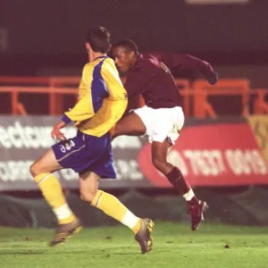 Jay Simpson scores Arsenals 1st goal