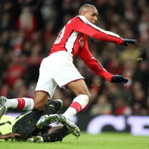 Jay Simpson's Debut Goal: Arsenal Crushes Wigan 3-0 in Carling Cup