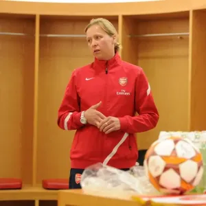 Jayne Ludlow (Arsenal). Arsenal Ladies 3: 1 Chelsea Ladies. FA Womens Super League