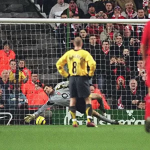 Jens Lehmann (Arsenal) saves Steven Gerrard (Liverpool) penalty