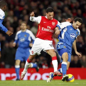 Jeremie Aliadiere (Arsenal) Josip Skoko (Wigan)