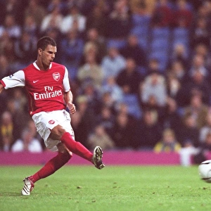 Jeremie Aliadiere scores Arsenals 1st goal from the penalty spot
