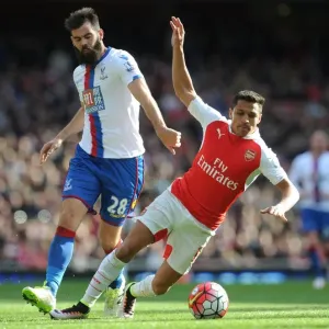Joe Ledley Fouls Alexis Sanchez: Arsenal vs Crystal Palace, Premier League 2015-16 Joe Ledley Fouls Alexis Sanchez: Arsenal vs Crystal Palace, Premier League 2015-16