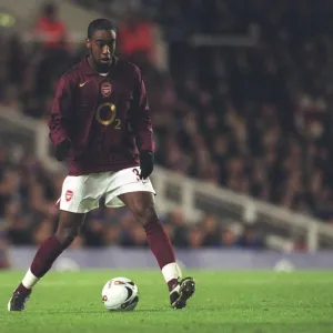 Johan Djourou (Arsenal). Arsenal 3: 0 Reading. Carling League Cup, 4th Round