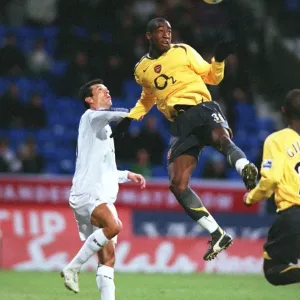 Johan Djourou (Arsenal) Jared Borgetti (Bolton). Bolton Wanderers 1: 0 Arsenal Johan Djourou (Arsenal) Jared Borgetti (Bolton). Bolton Wanderers 1: 0 Arsenal