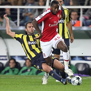 Johan Djourou (Arsenal) Semih Senturk (Fenerbahce)