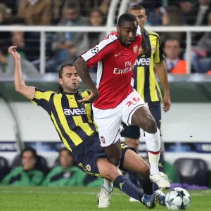 Johan Djourou (Arsenal) Semih Senturk (Fenerbahce) Johan Djourou (Arsenal) Semih Senturk (Fenerbahce)