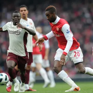 Johan Djourou (Arsenal) Sulley Muntari (Sunderland). Arsenal 0: 0 Sunderland