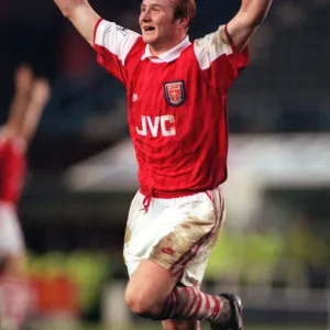 John Hartson (Arsenal) celebrates a goal