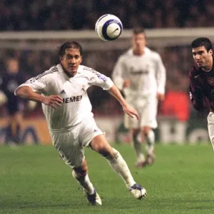 Jose Reyes (Arsenal) Michel Salgado (Real Madrid) Jose Reyes (Arsenal) Michel Salgado (Real Madrid)