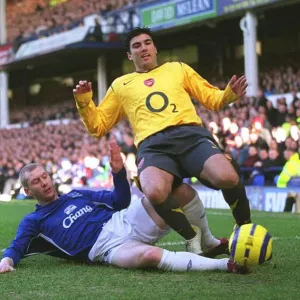 Jose Reyes (Arsenal) Tony Hibbert (Everton) Jose Reyes (Arsenal) Tony Hibbert (Everton)