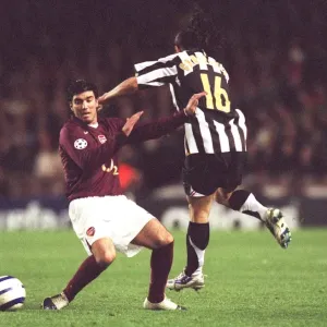 Jose Reyes Scores for Arsenal Against Juventus in Champions League Quarter-Final at Highbury, 2006
