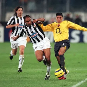 Jose Reyes vs Emerson: The Battle at Stadio Delle Alpi - Arsenal vs Juventus, UEFA Champions League Quarterfinals (0:0, 2nd Leg)