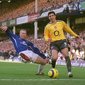 Jose Reyes vs. Tony Hibbert: Everton's 1-0 Victory Over Arsenal at Goodison Park, FA Premiership, 2006