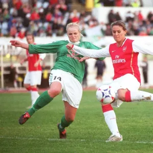 Julie Fleeting (Arsenal) Elin Steinarsdottir (Breidablik) Julie Fleeting (Arsenal) Elin Steinarsdottir (Breidablik)