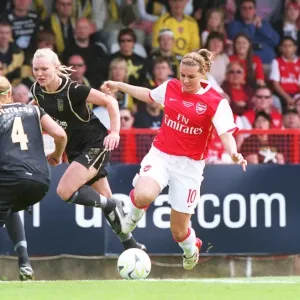 Julie Fleeting (Arsenal) Johanna Frisk and Karoline Westberg (Umea) Julie Fleeting (Arsenal) Johanna Frisk and Karoline Westberg (Umea)