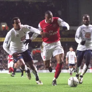 Julio Baptista (Arsenal) Tom Huddlestone and Pascal Chimbonda (Tottenham) Julio Baptista (Arsenal) Tom Huddlestone and Pascal Chimbonda (Tottenham)