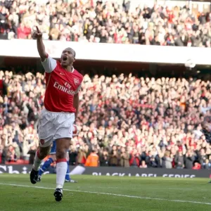 Julio Baptista's Goal: Arsenal's 2-1 Victory Over Reading, FA Premiership, Emirates Stadium (March 3, 2007) Julio Baptista's Goal: Arsenal's 2-1 Victory Over Reading, FA Premiership, Emirates Stadium (March 3, 2007)