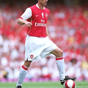 Jurassic Duel: Bergkamp's Farewell - Arsenal vs. Ajax (2006)